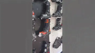 NEW ROCK  BOOTS @CAMDEN MARKET