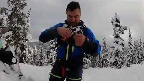 2023 Ski-Doo Aspect One Piece/Pyra Helmet and Aspect Short Glove