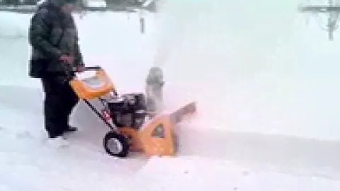 Снегоуборщик Stiga Snow Cube 1