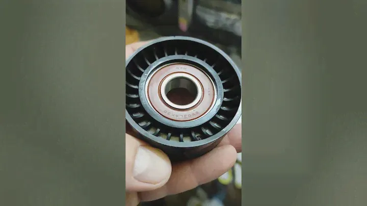 Ролик натяжной поликлинового (агрегатного) ремня Zekkert SR-1019. Tensioner pulley for drive belt.