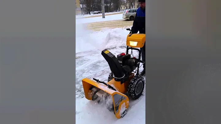 Снегоуборщик stiga snow blizzard